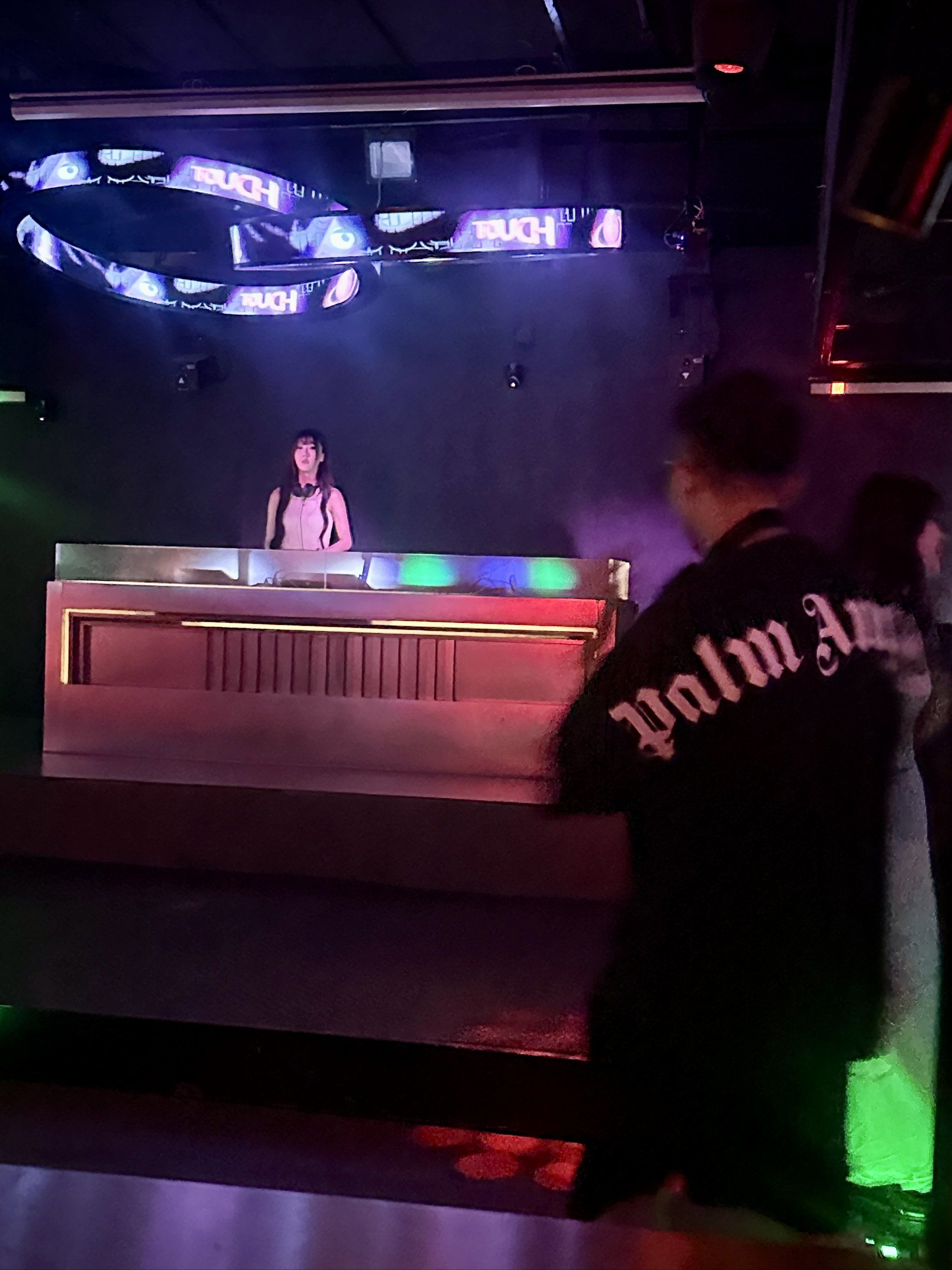 安阳商务ktv每小时费用查询-汤阴县ktv预订